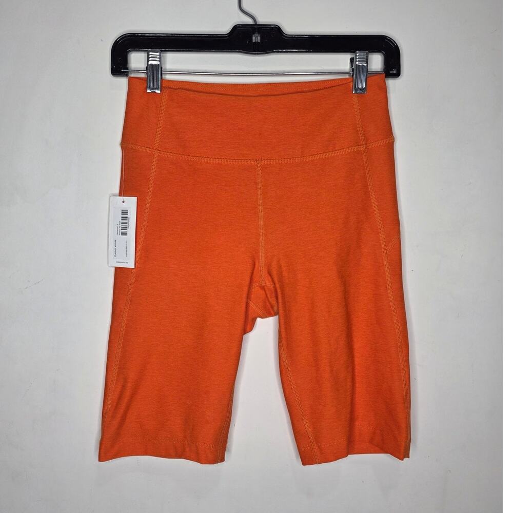 NWT Outdoor Voices Warmup 10" biker shorts - small - clementine orange